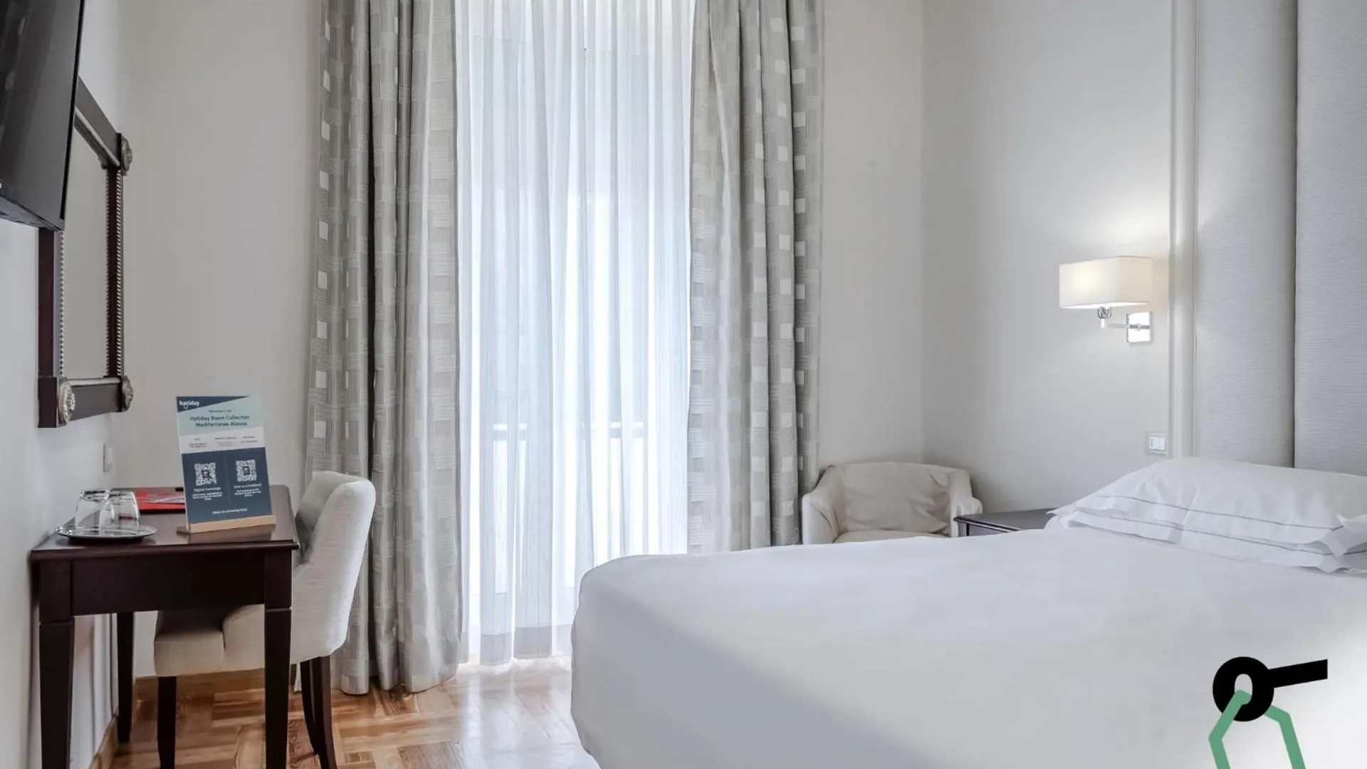 **** Hotel Hotiday Room Collection - Mediterranee Alassio Italy